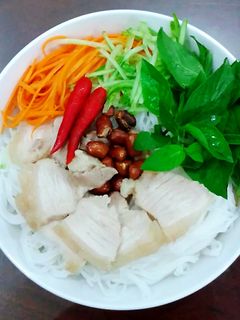 Hình của món Bún Mắm Nêm Thịt Luộc.
