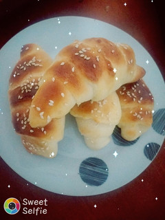 صورة لوصفة كرواصون بالفرماج