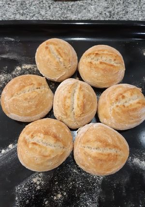 Una foto de Pan de Masa Madre "Llonguets"