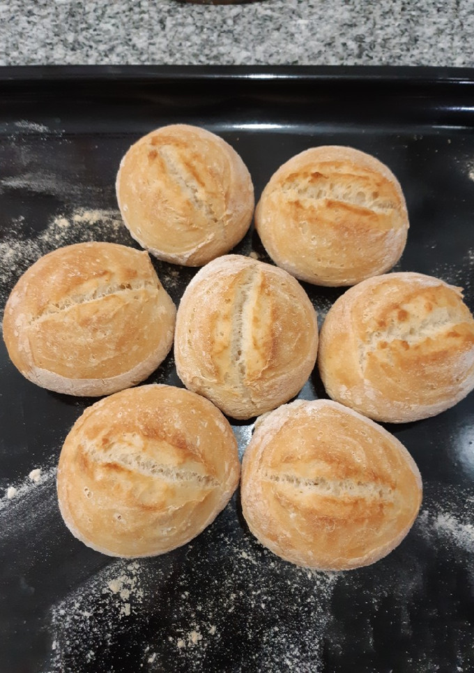 Una foto de Pan de Masa Madre "Llonguets"