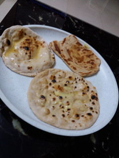 બટર રોટી,(Butter roti recipe in Gujarati) રેસીપી મુખ્ય ફોટો
