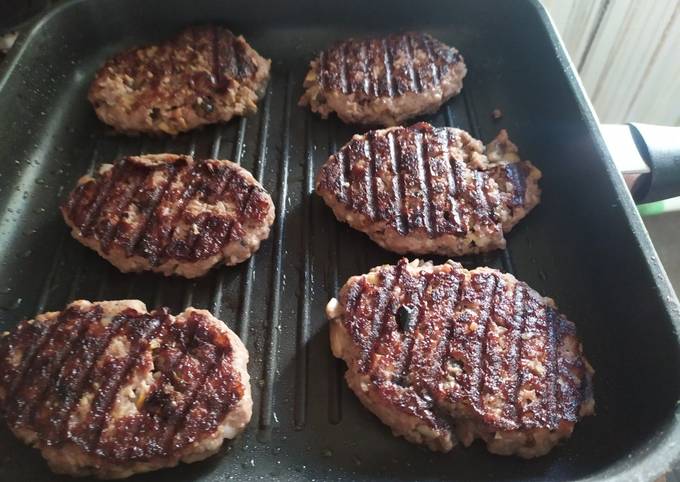 Говяжьи котлетки на гриль