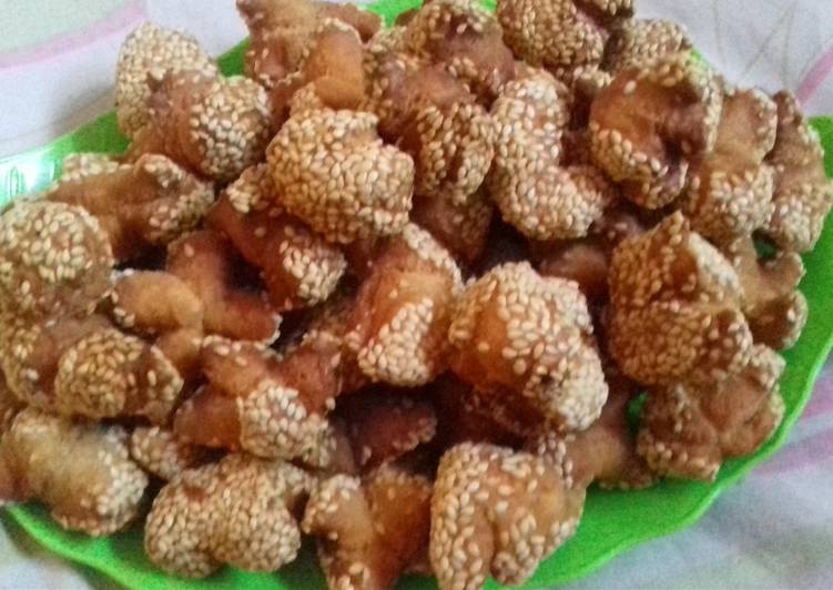 Resep Onde-onde ketawa renyah 😃 oleh Cicik Ary - Cookpad