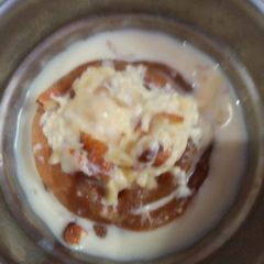 A picture of Imarti with rabdi (sweetdish).