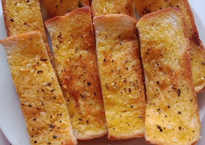 Yuk intip, Cara gampang bikin Garlic Bread (Roti tawar) dijamin sesuai selera