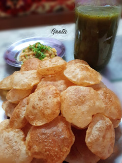 पानी पूरी (Pani puri recipe in Hindi) रेसिपी मुख्य फोटो