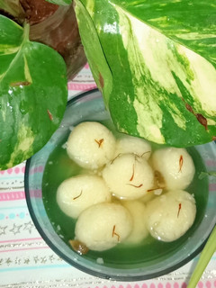 ரசகுல்லா(Rasagulla recipe in tamil) செய்முறை முக்கிய புகைப்படம்