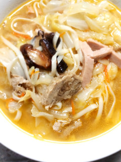 什錦湯麵(素食) 的食譜成品照片