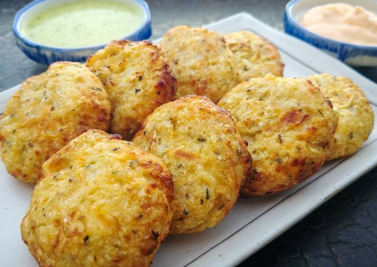 Steps to Prepare Super Quick Cheesy Cauliflower Croquettes