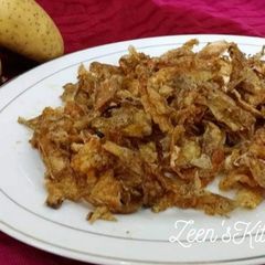 Fried Potato Peels A picture of Fried Potato Peels.
