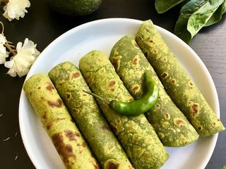 Avocado spinach paratha