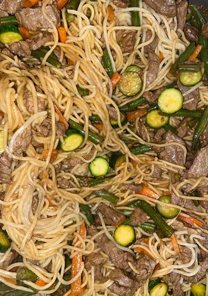 Une photo de Wok de bœuf maison