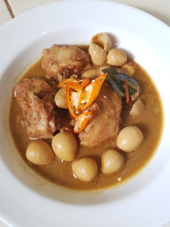 Foto resep Semur Ayam Telur Puyuh