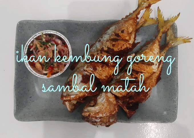 Ikan kembung goreng bumbu racik indofood dan sambal matah