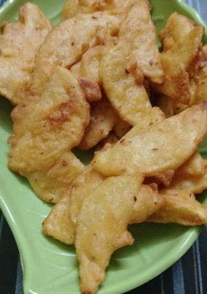 आलू की पकौड़ी (aloo ki pakodi recipe in Hindi) रेसिपी मुख्य फोटो