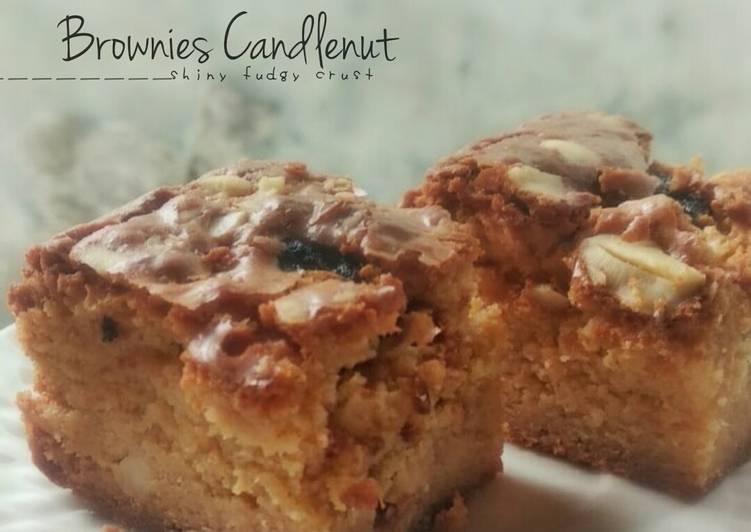 Cara Membuat Shiny Brownies Candlenut Fudgy Crust - Bronis Kemiri yang Sempurna