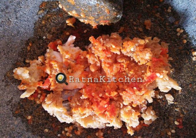Resep Ayam Geprek Simple Oleh Ratnakitchen Cookpad