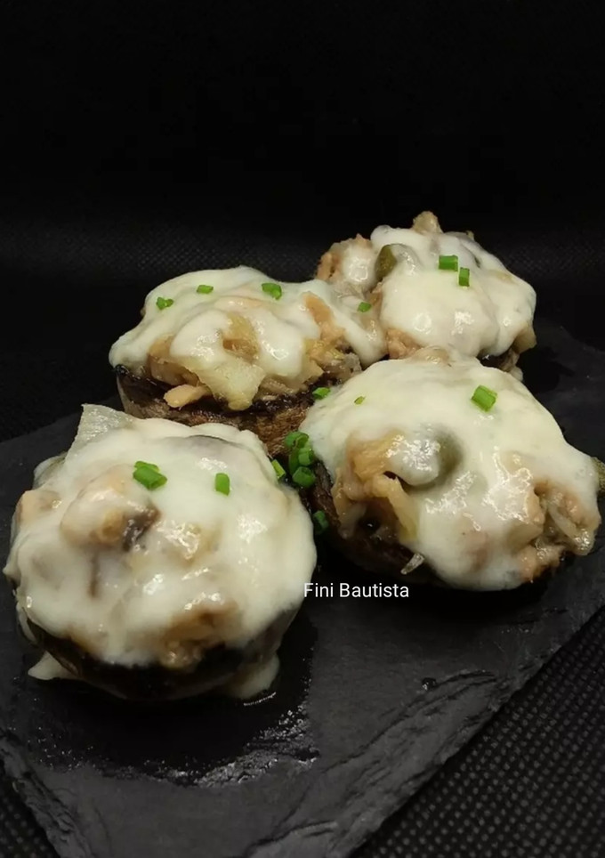 Una foto de Champiñones rellenos de atún