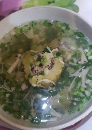 Hình của món Canh mướp đắng dồn thịt.