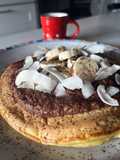 Pancake con hummus al cacao, banana e cocco 🥥🍌
