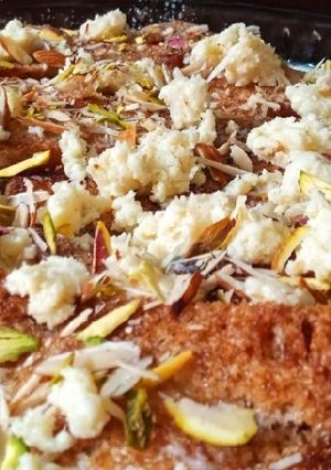 A picture of Shahi tukray.