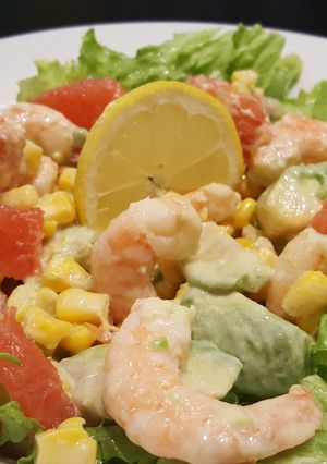 Une photo de Salade cocktail avocat crevettes