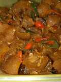 Kulit sapi pedas manis