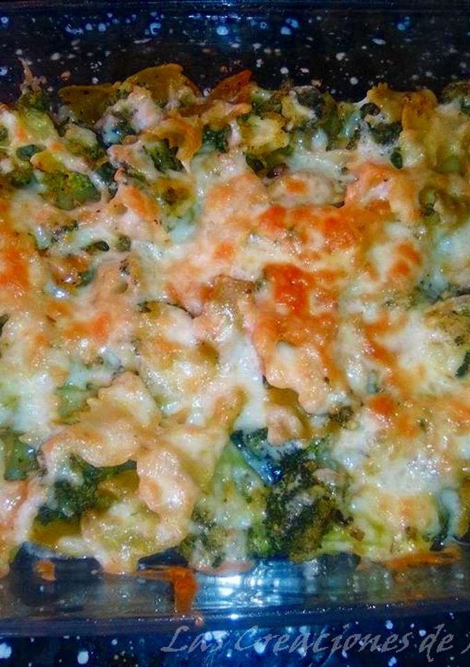 Una foto de Pasta con brócoli