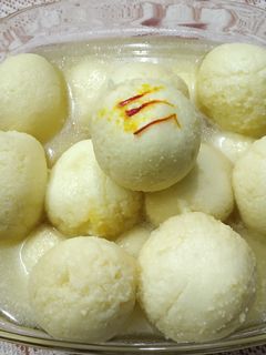 রসগোল্লা(Rasogolla Recepi In Bengali) রেসিপির প্রধান ছবি