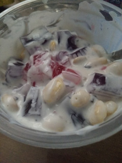 Una foto de Yogurt con gelatina
