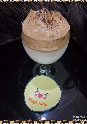 A picture of Dalgona coffee.
