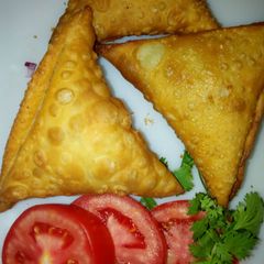 A picture of Mini samosas.