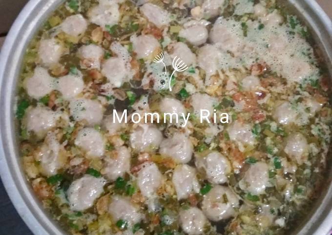 Resep Kuah Bakso Gurih Oleh Mommy Nada Afifah Cookpad