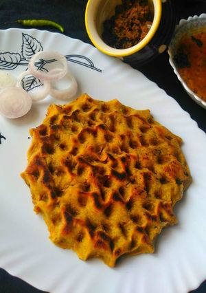 खोबा रोटी विद पंचरत्न दाल (Khoba roti with panchratan dal recipe in Hindi) रेसिपी मुख्य फोटो
