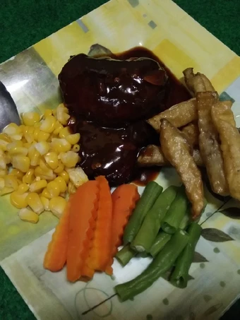 Langkah Gampang Membikin Resep Steak daging kurban saos barbeque lada hitam + madu yang Enak Banget Anti Ribet, Uenak Banget