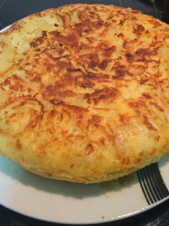Una foto de Tortilla de patata tradicional y sencilla