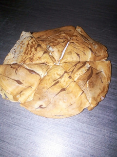 صورة لوصفة Les crêpes (كراب) بالشوكولاته و الموز بزاف بنان 🍫🍫🍫