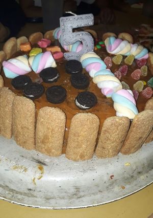 Una foto de Torta golosinera
