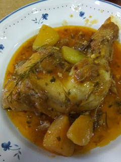 Una foto de Muslos de pollo a la cerveza