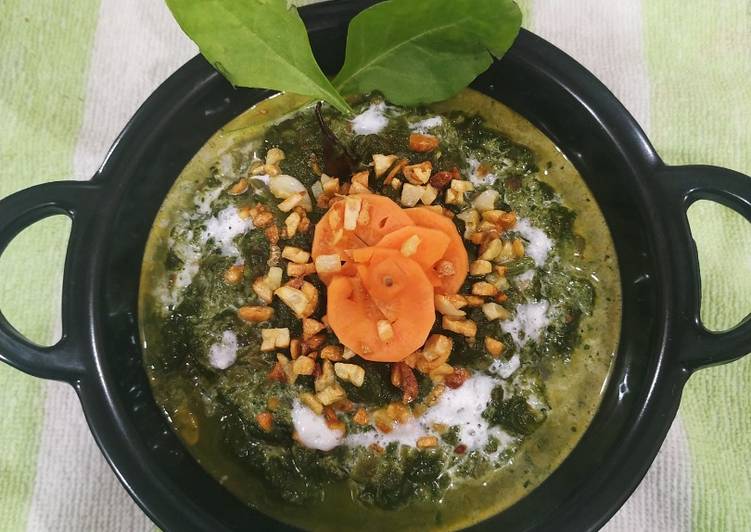 Steps to Prepare Award-winning Lahsuni palak