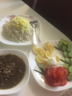 عکسی از دستور فسنجون با گوشت بوقلمون (ریش ریش شده)