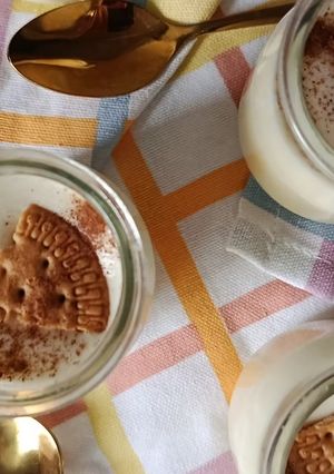 Una foto de Natillas de chocolate blanco en robot de cocina
