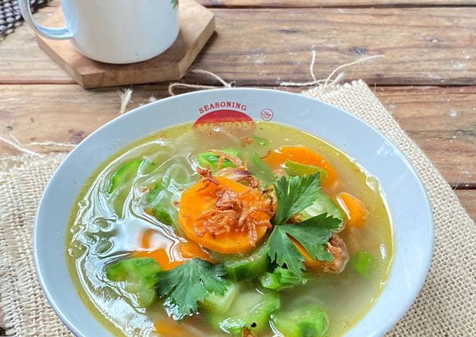 Resep Sayur Bening Oyong Wortel Oleh Anif Agustina - Cookpad