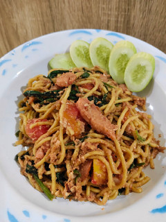 Foto resep Mie kangkung Terasi/belacan