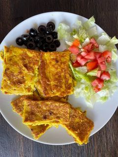 عکسی از دستور کوکو کدو سبز داخل توستر