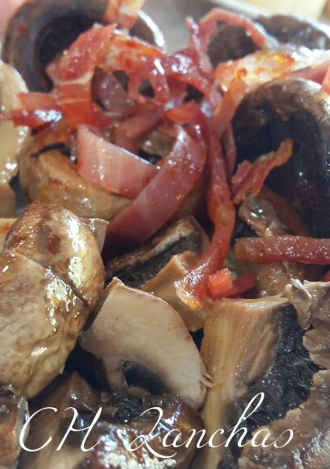 Una foto de Champiñones con jamón