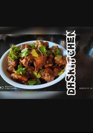 A picture of Chettinad chicken roast.