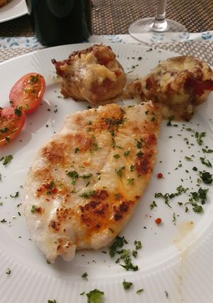 Una foto de Chernia con champiñones rellenos