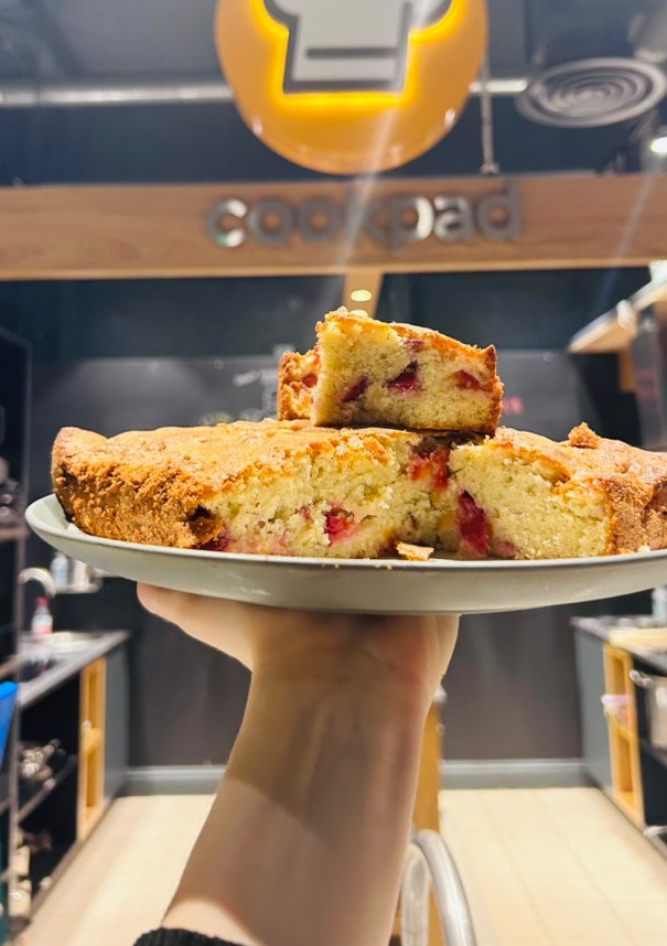Una foto de Torta de ciruelas o Plums cake en Tierra 🏴󠁧󠁢󠁥󠁮󠁧󠁿