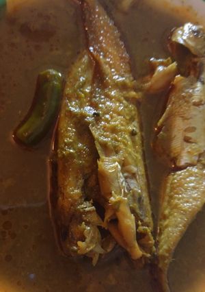 কালো জিরা বাটা মাছের ঝোল (bata macher jhol recipe in Bengali) রেসিপির প্রধান ছবি